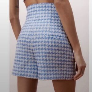 Zara • Houndstooth Faux Tweed Shorts •